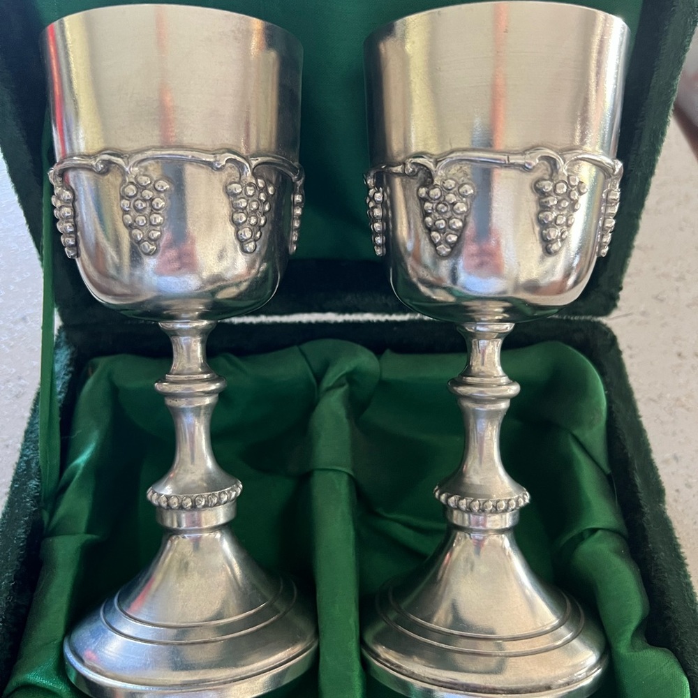 Toscano Italian Pewter Grape Wine Goblets